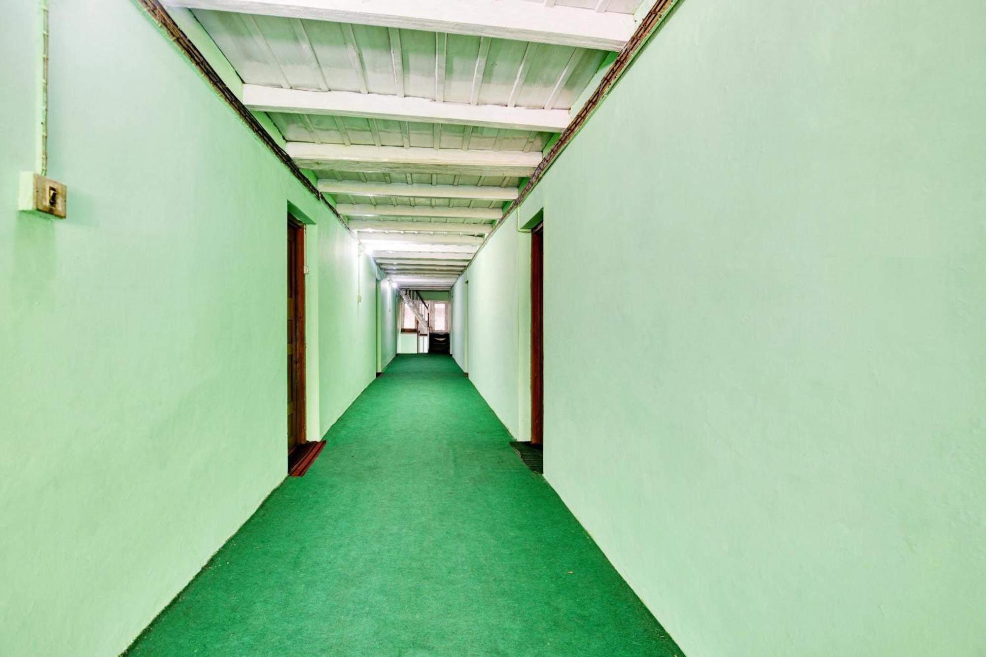 Hotel O Chaman Manāli Buitenkant foto