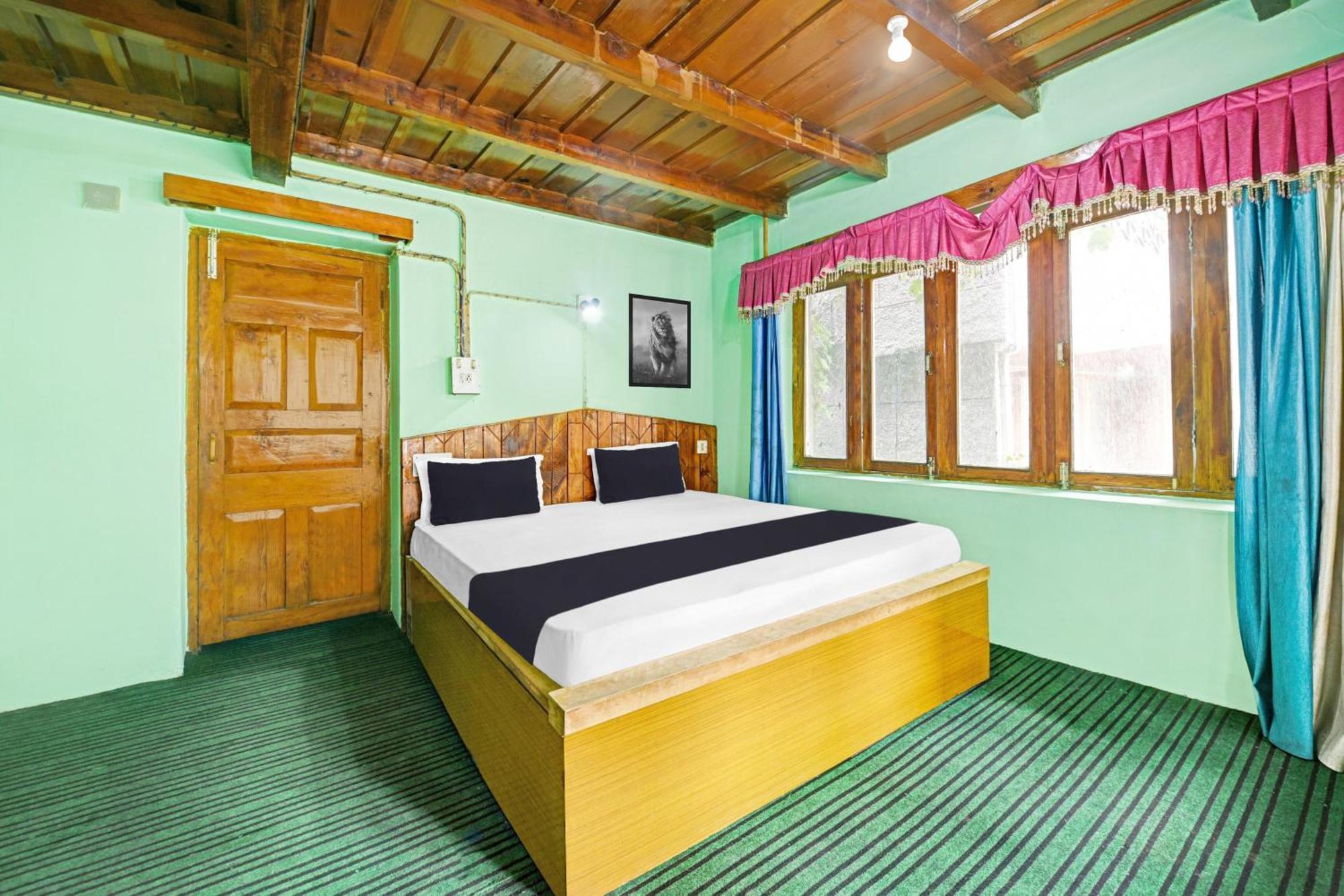 Hotel O Chaman Manāli Buitenkant foto