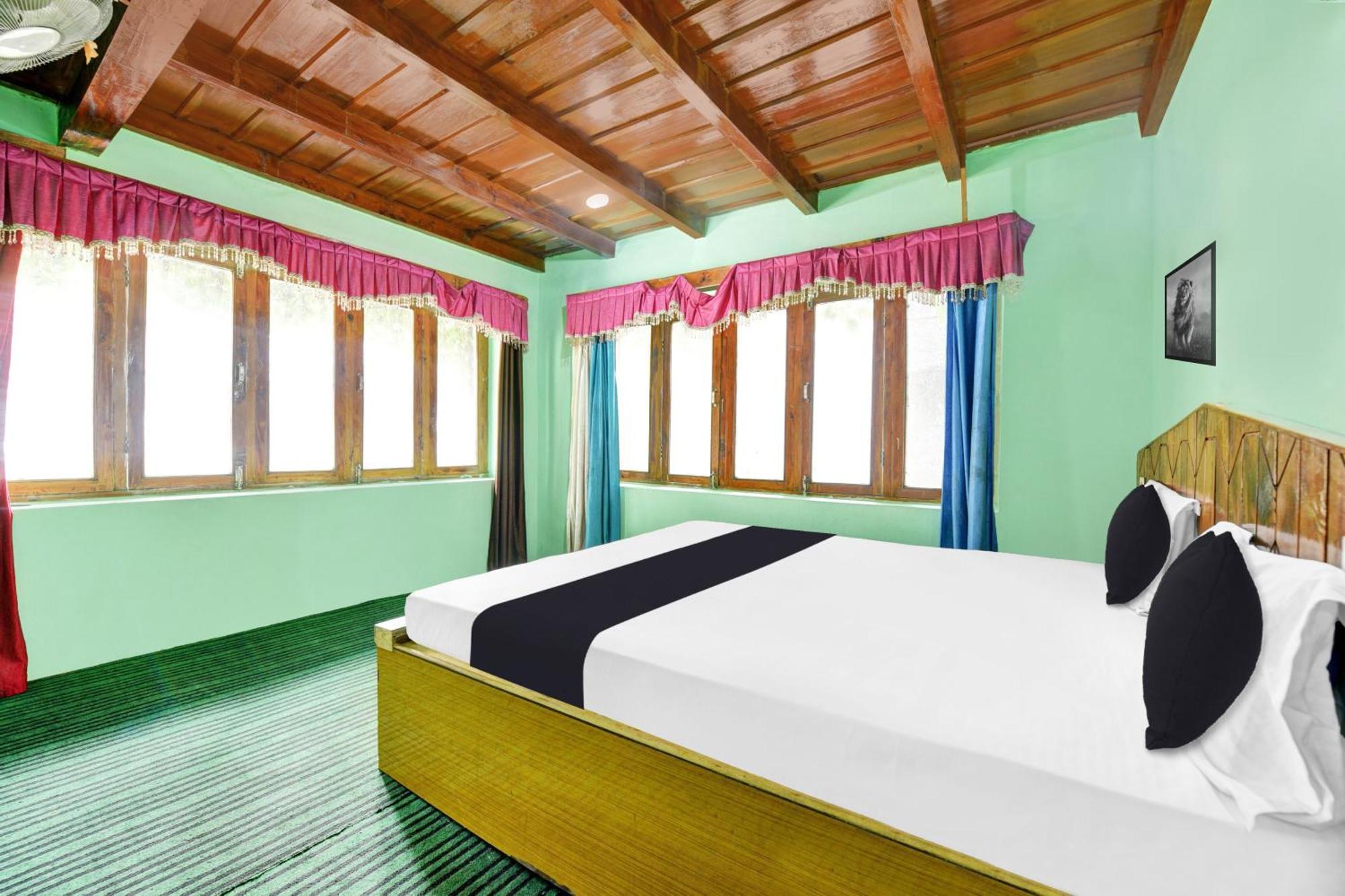 Hotel O Chaman Manāli Buitenkant foto